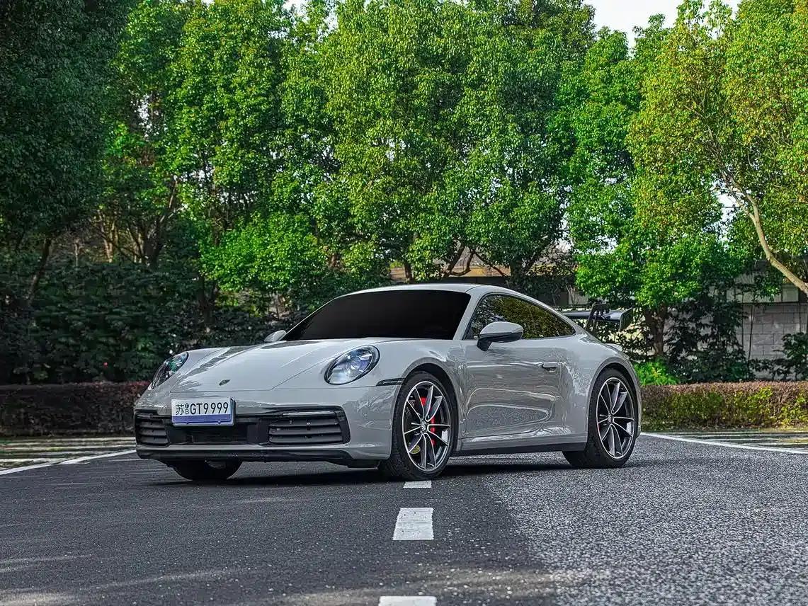 Porsche 911 2020 Carrera 3.0T — миниатюра 1