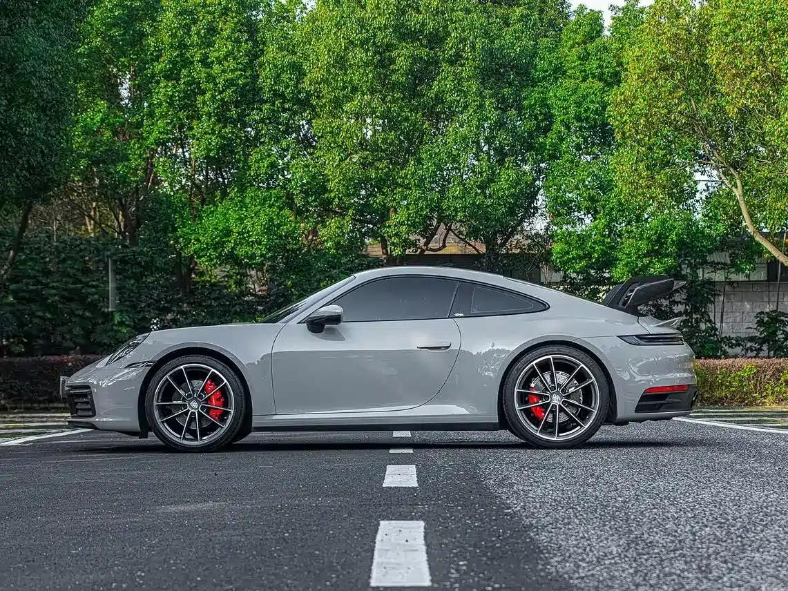 Porsche 911 2020 Carrera 3.0T — миниатюра 2