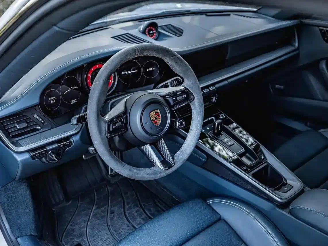 Porsche 911 2020 Carrera 3.0T — миниатюра 5