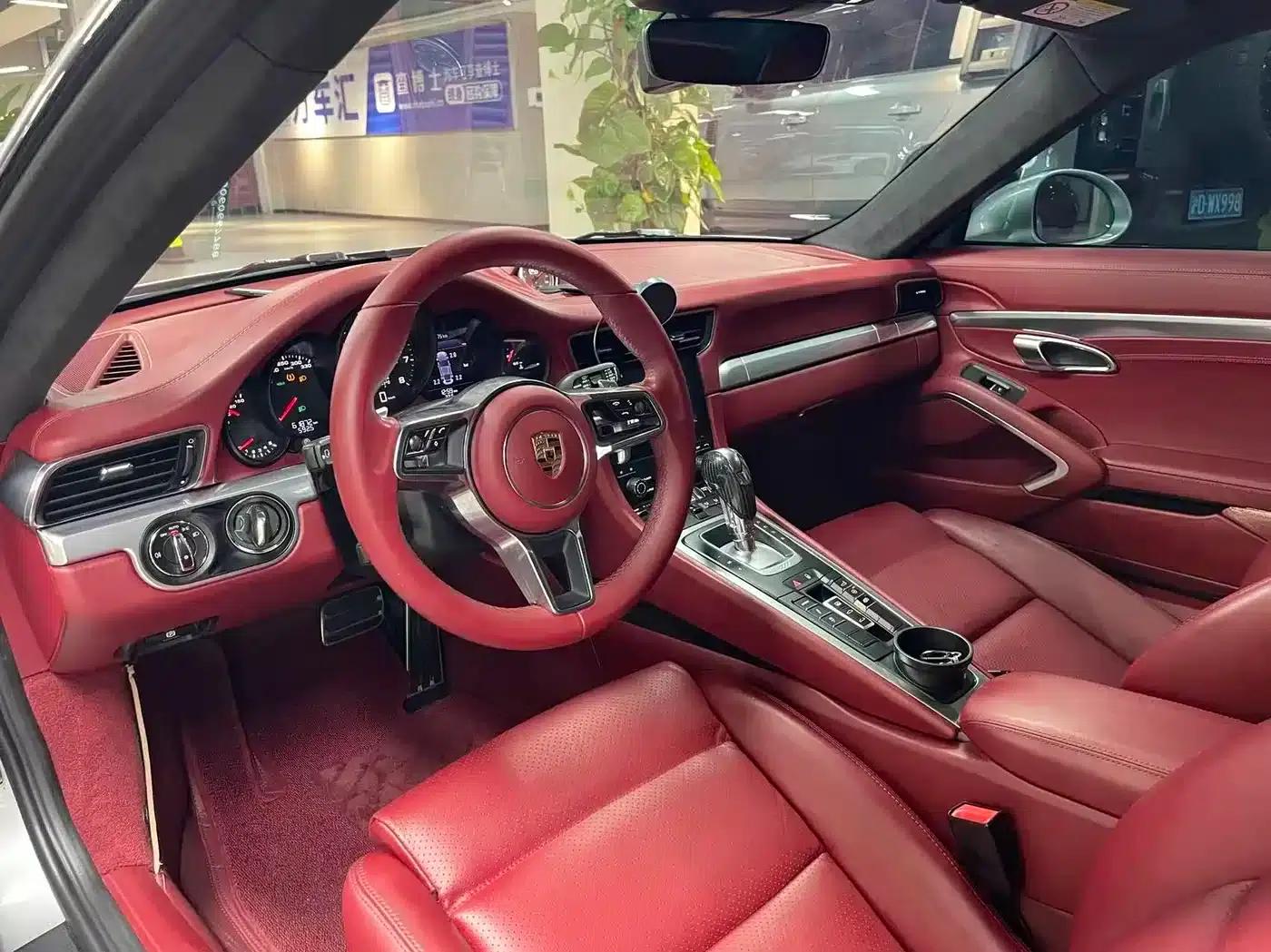 2016 Porsche 911 Carrera 3.0T — миниатюра 8