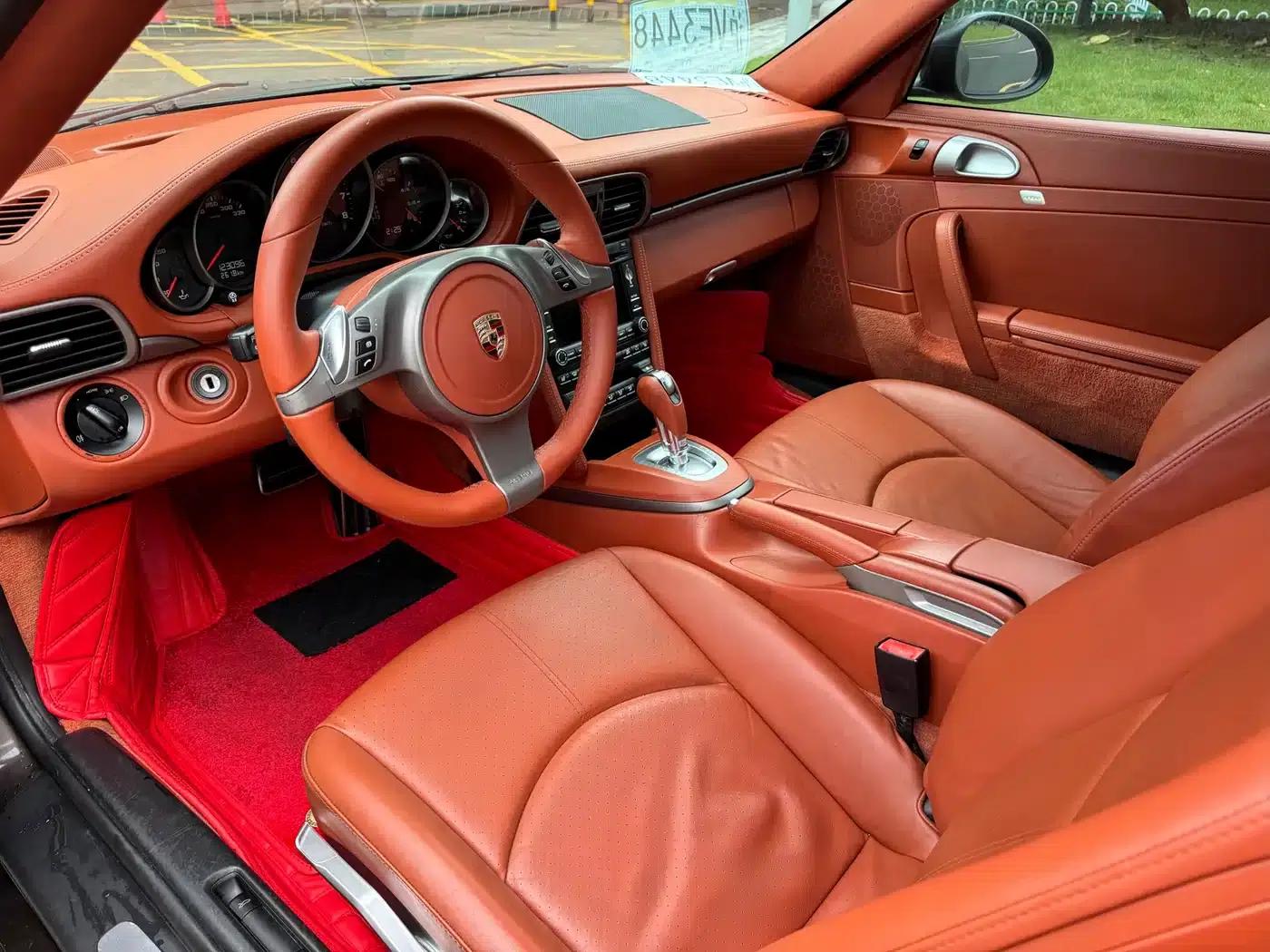 2010 Porsche 911 Carrera 3.6L — миниатюра 5