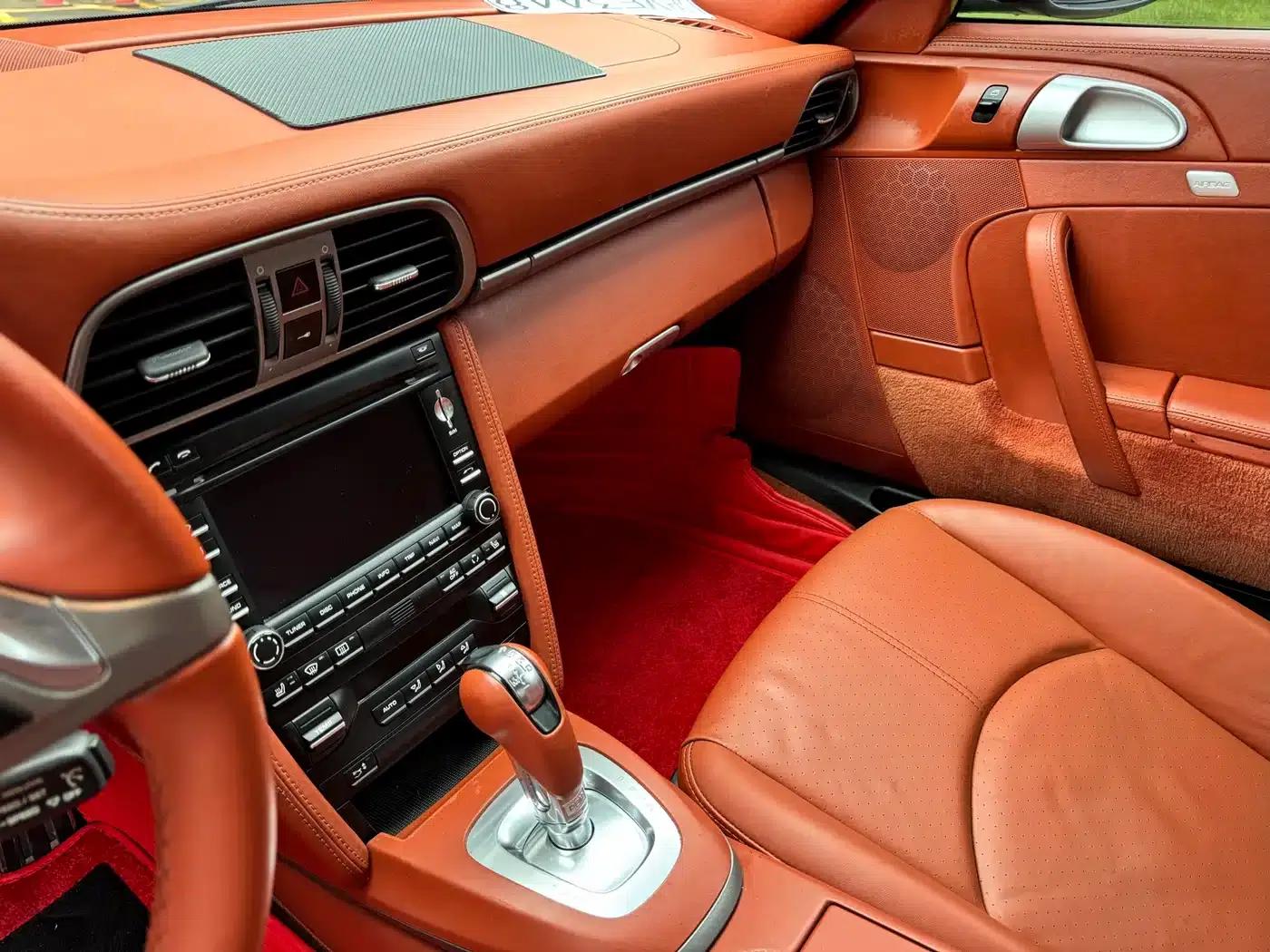 2010 Porsche 911 Carrera 3.6L — миниатюра 6