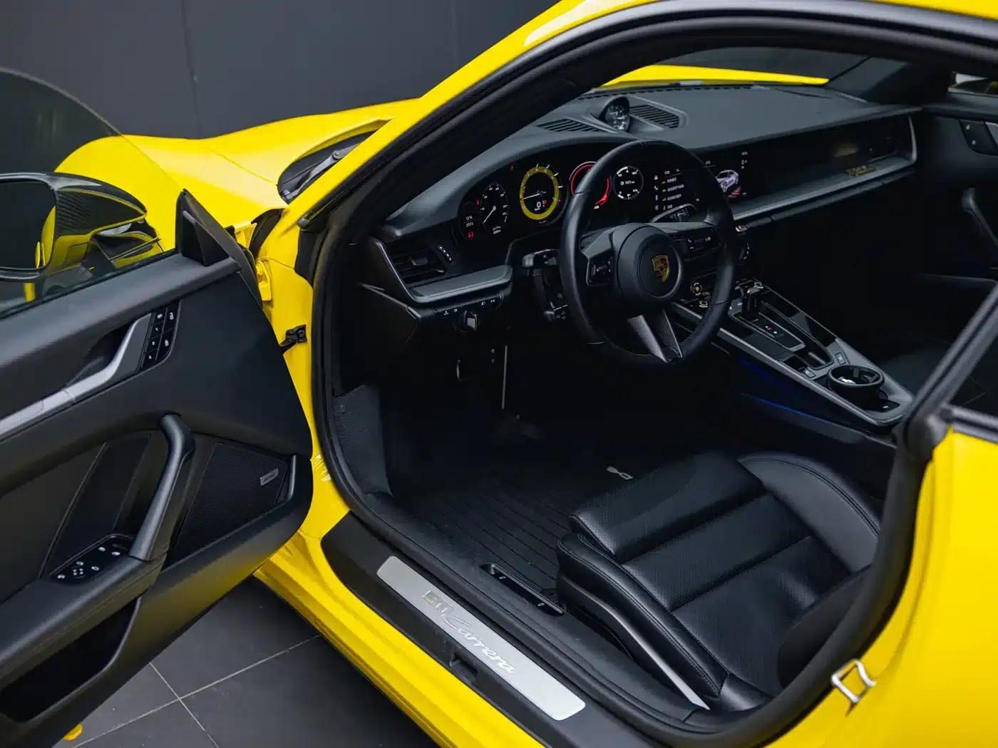 2022 Porsche 911 Carrera 3.0T — миниатюра 10