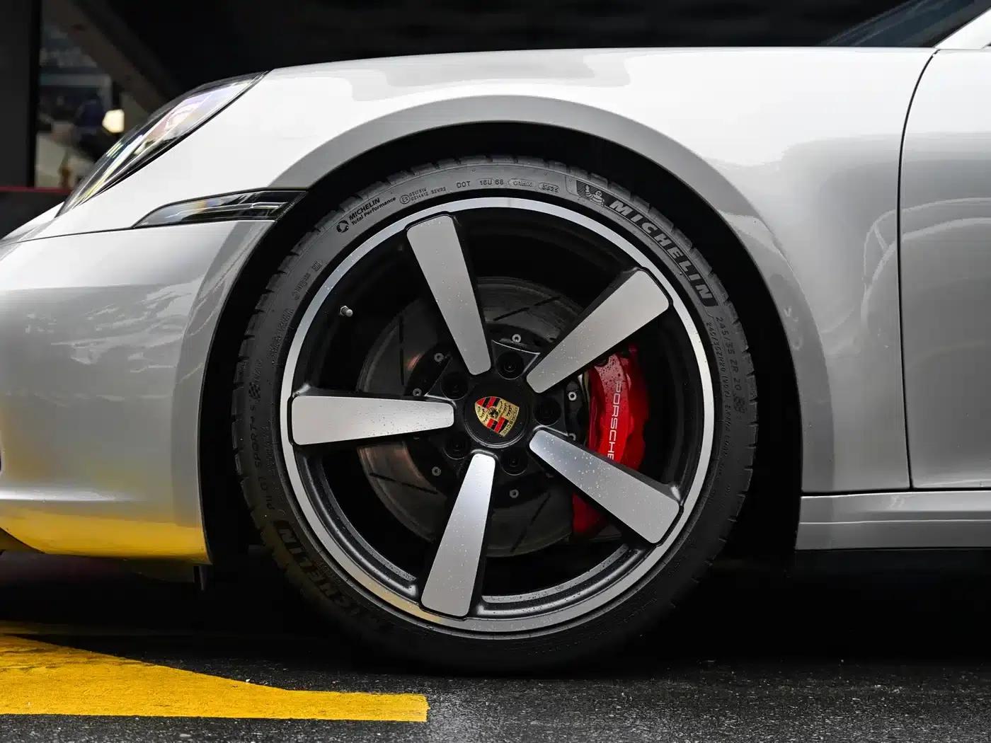 2022 Porsche 911 Carrera S 3.0T — миниатюра 21