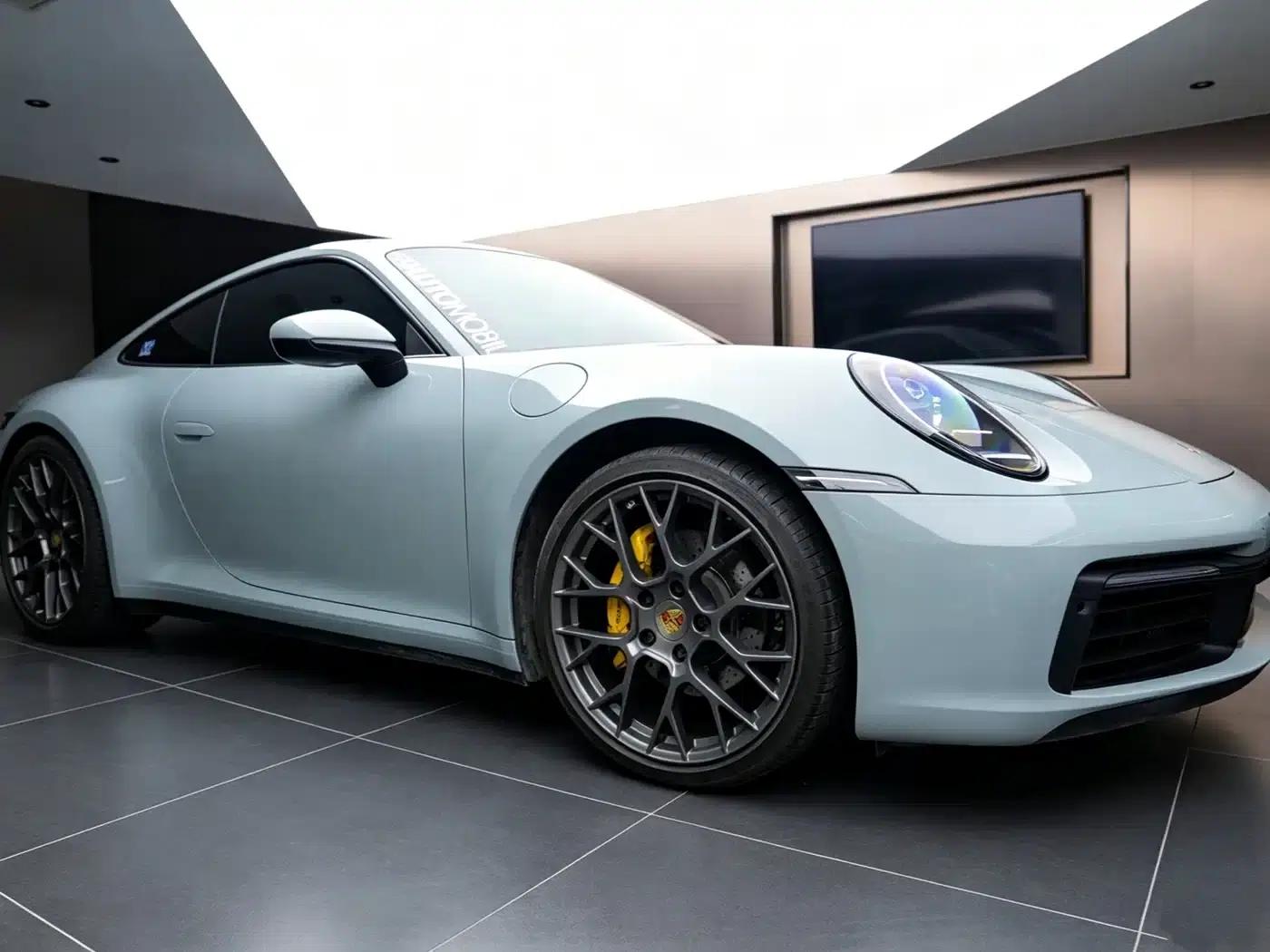 Porsche 911 2020 Carrera 3.0T — миниатюра 3
