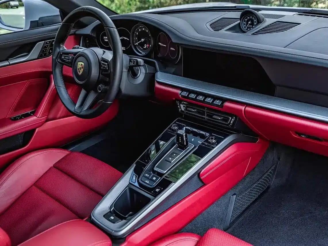 Porsche 911 2020 Carrera 3.0T — миниатюра 18