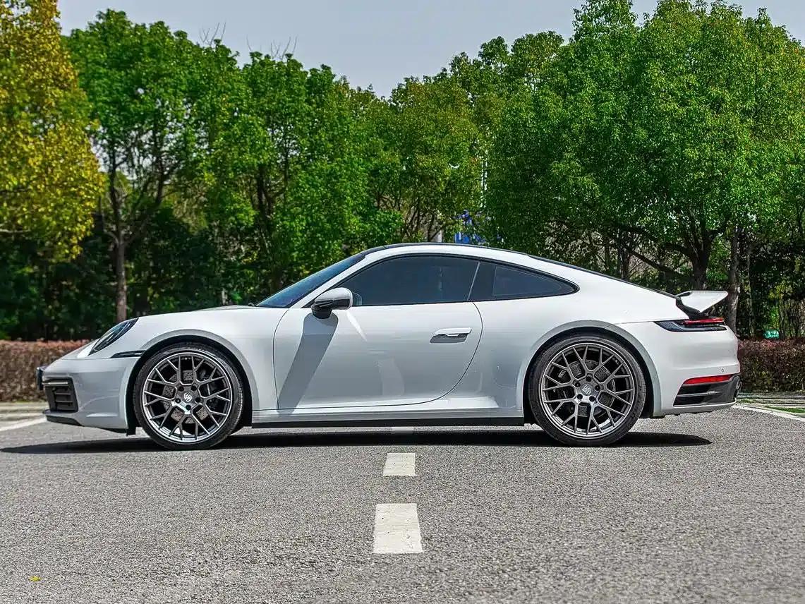 Porsche 911 2020 Carrera 3.0T — миниатюра 5