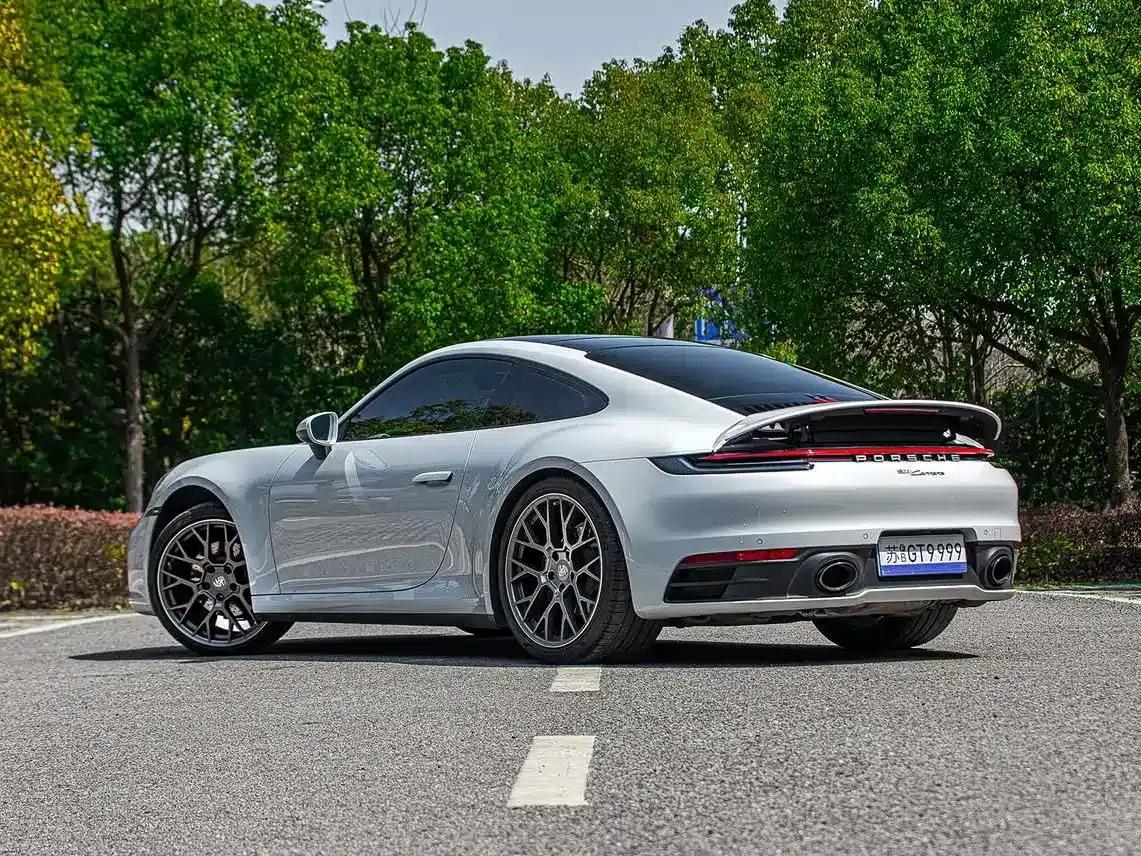 Porsche 911 2020 Carrera 3.0T — миниатюра 6