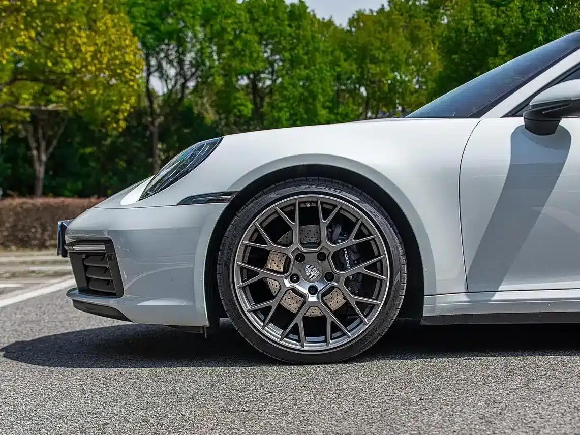 Porsche 911 2020 Carrera 3.0T — миниатюра 8