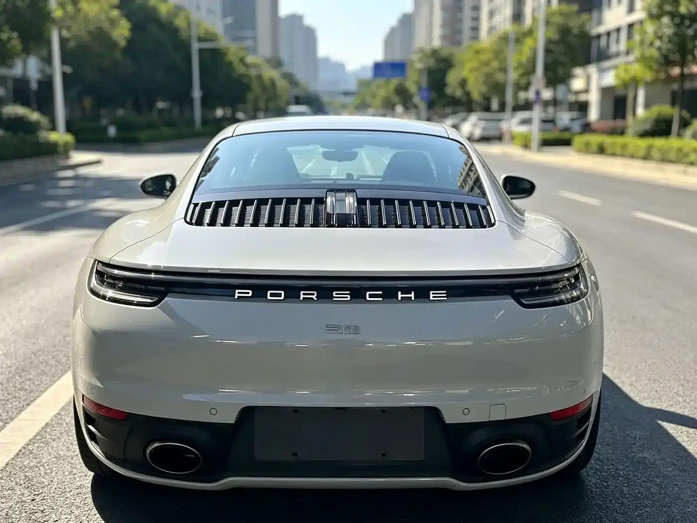 2023 Porsche 911 Carrera 3.0T — миниатюра 8