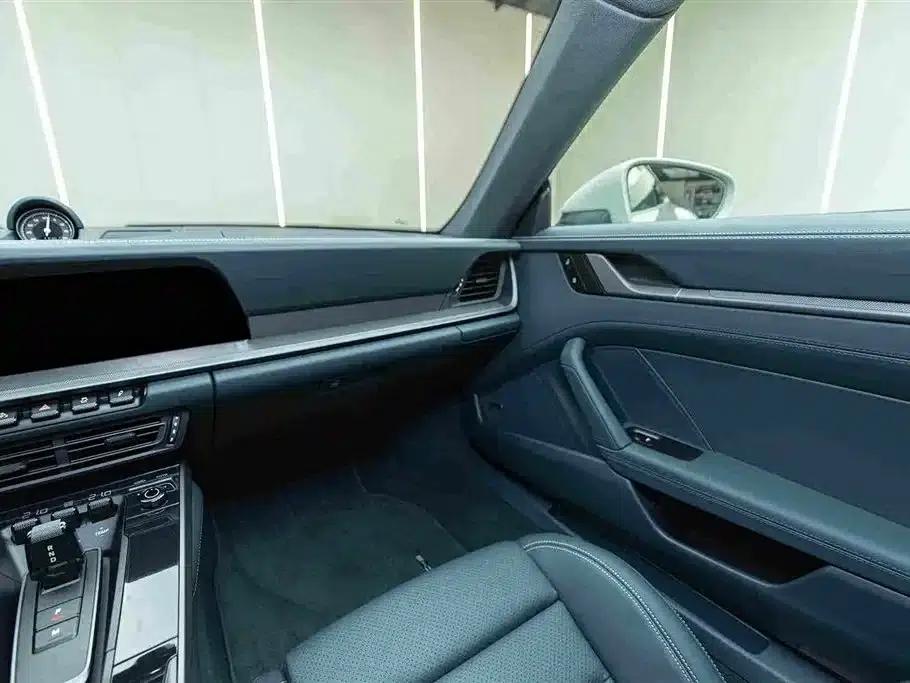 2022 Porsche 911 Carrera S 3.0T — миниатюра 10