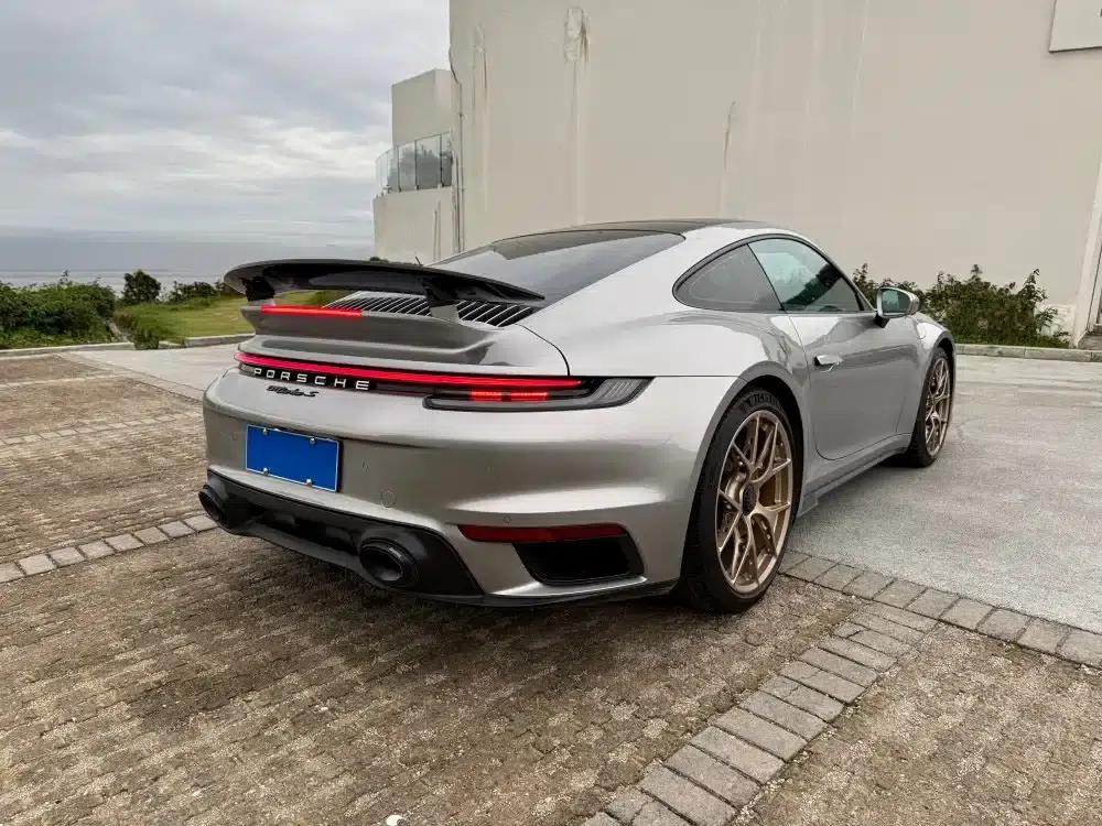 2022 Porsche 911 Turbo S 3.7T — миниатюра 11