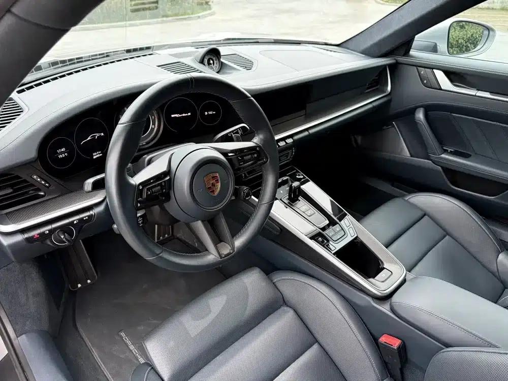 2022 Porsche 911 Turbo S 3.7T — миниатюра 3