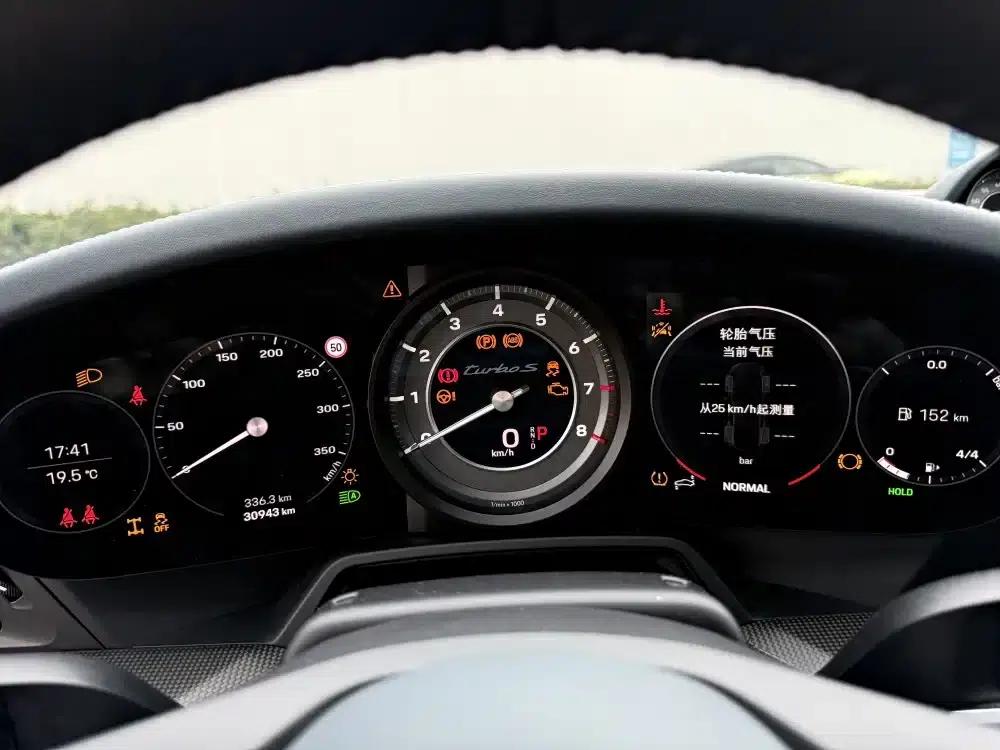 2022 Porsche 911 Turbo S 3.7T — миниатюра 6
