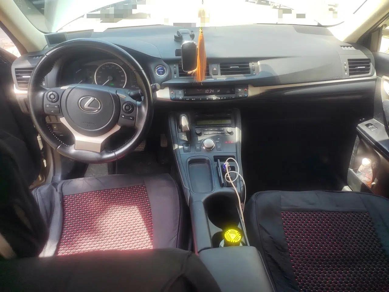 Lexus CT 2020 CT200h Elite Edition Monochrome — миниатюра 9