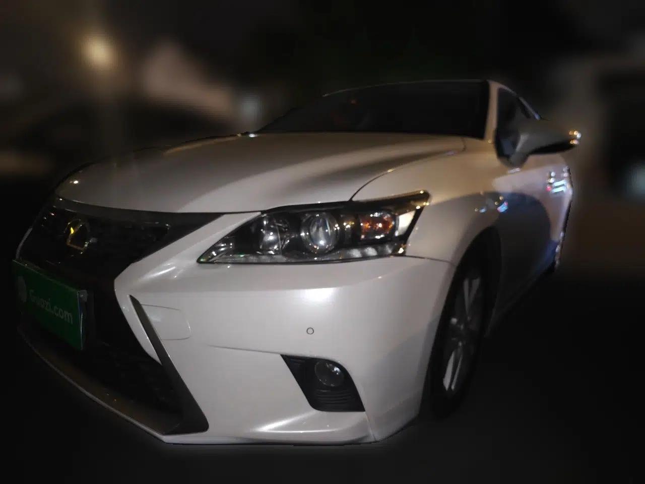 Lexus CT 2014 CT200h Comfort Edition Two-Tone — миниатюра 1