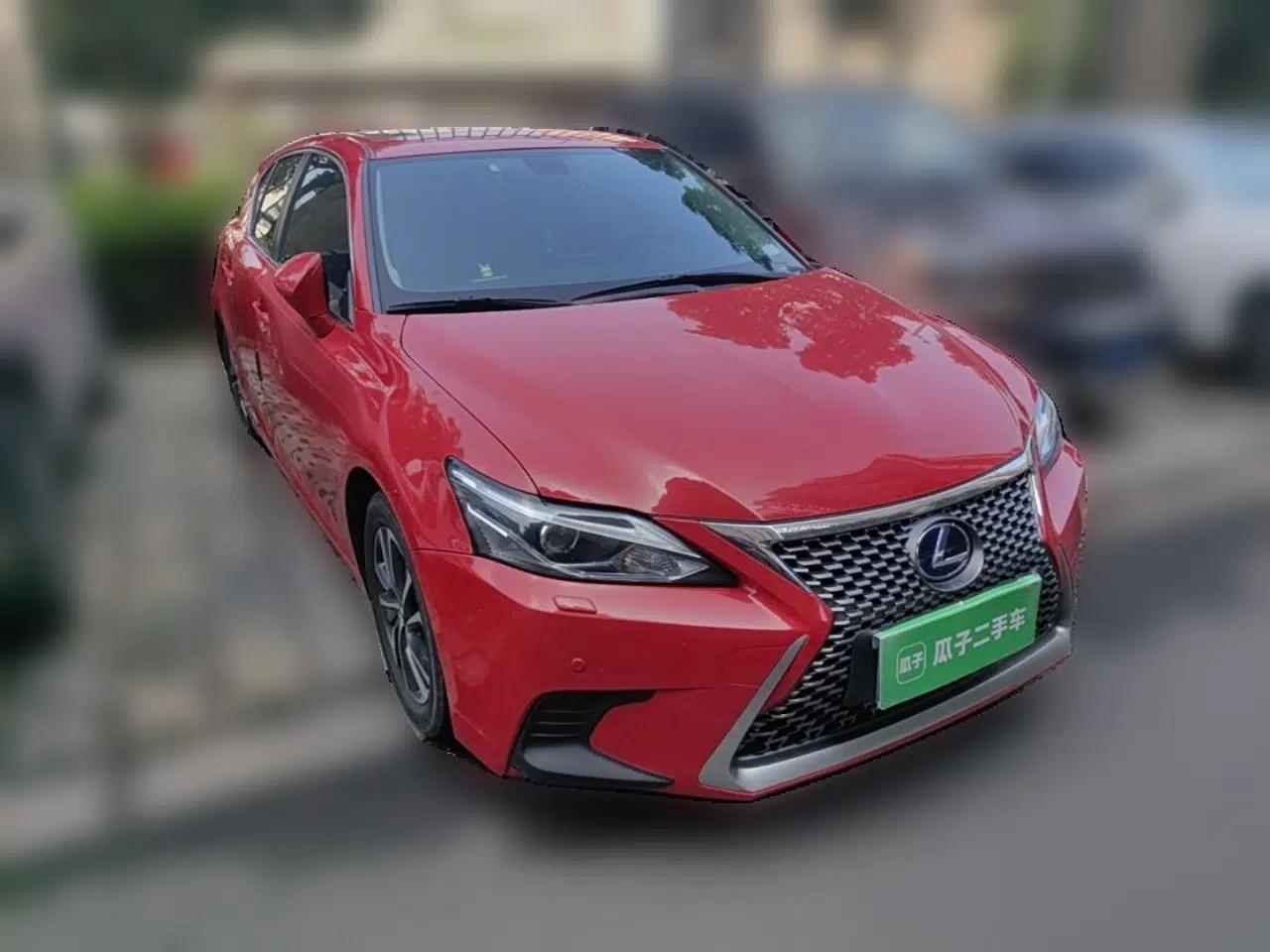 Lexus CT 2020 CT200h Comfort Edition Monochrome — миниатюра 3