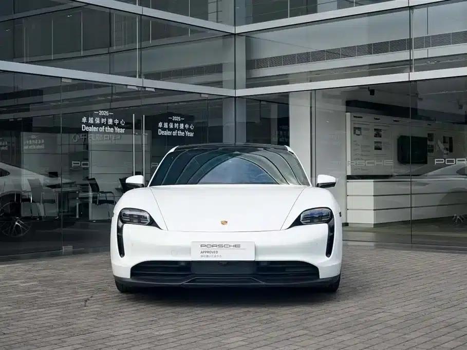 2022 Taycan — миниатюра 5