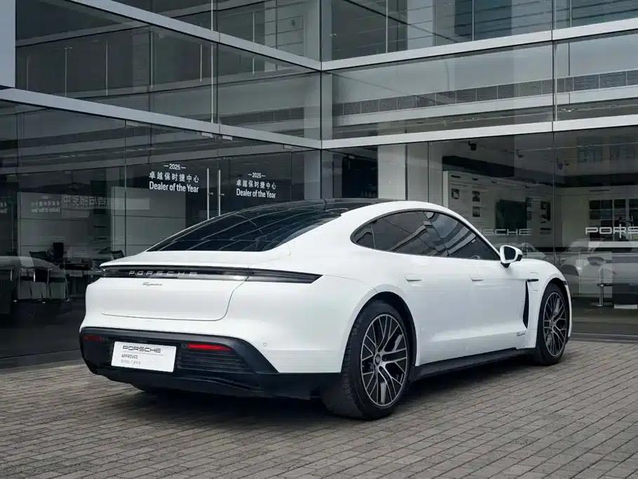 2022 Taycan — миниатюра 7