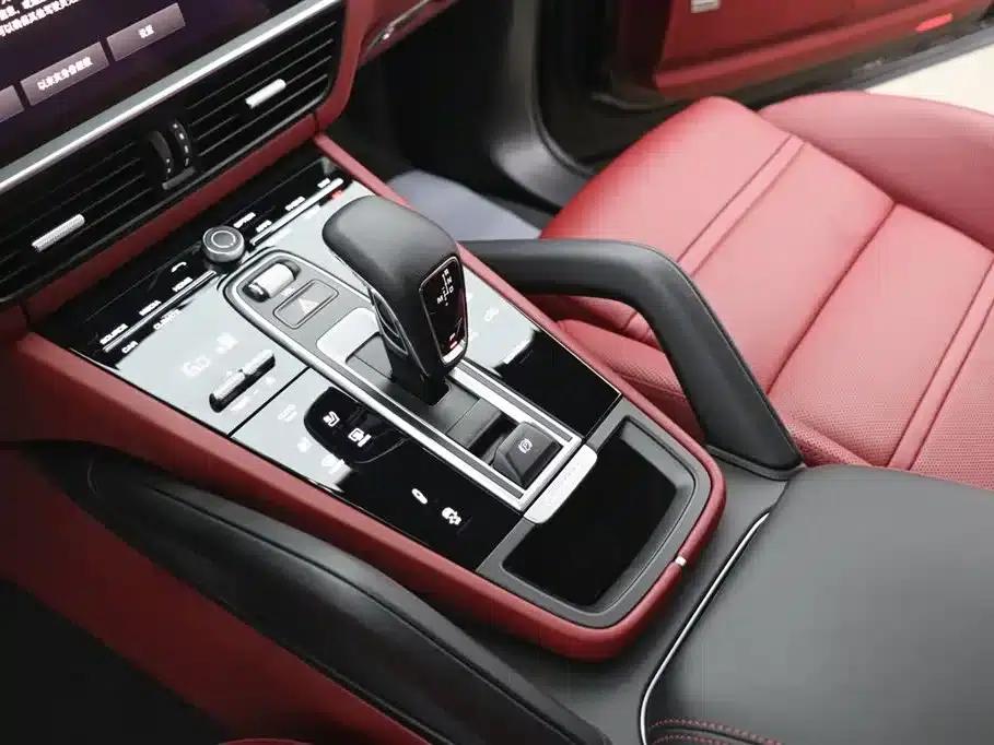 2023 Cayenne E-Hybrid 2.0T — миниатюра 15