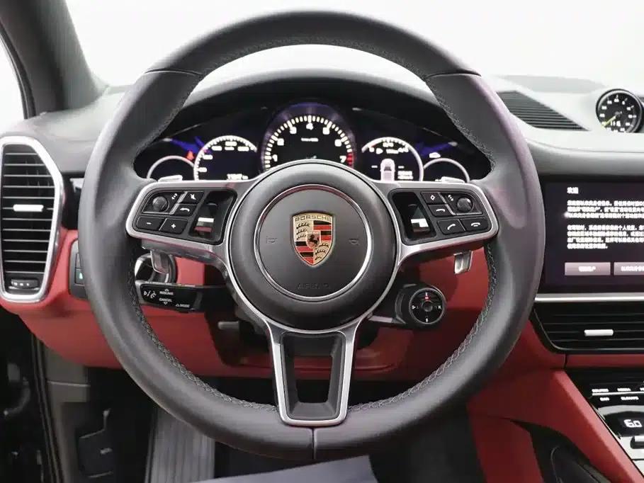 2023 Cayenne E-Hybrid 2.0T — миниатюра 16