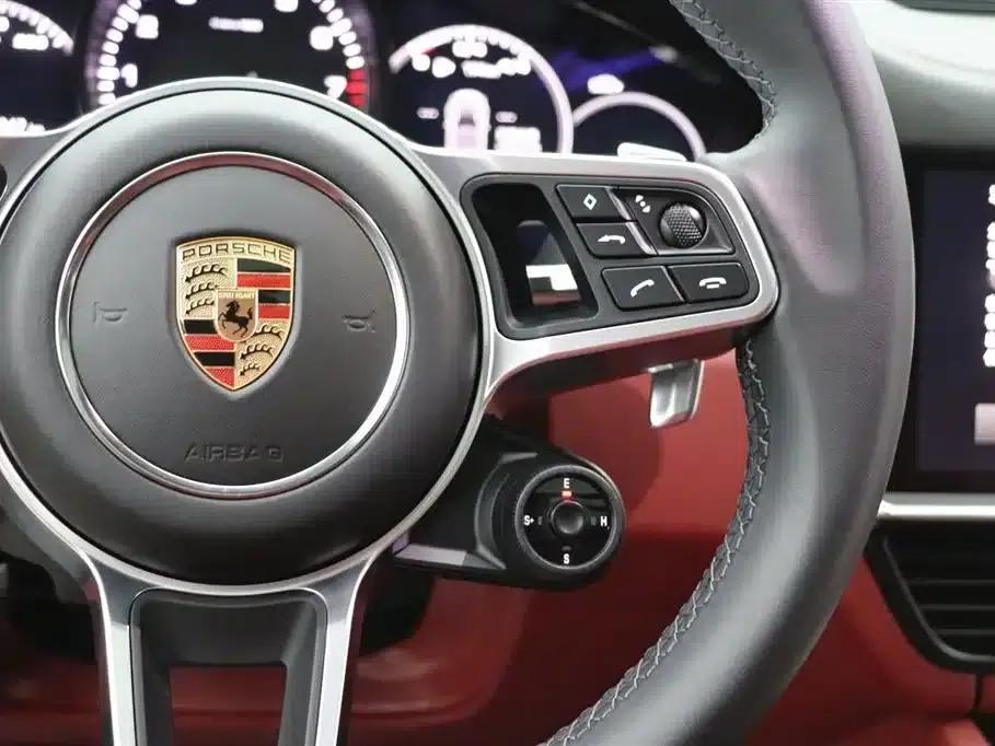 2023 Cayenne E-Hybrid 2.0T — миниатюра 18