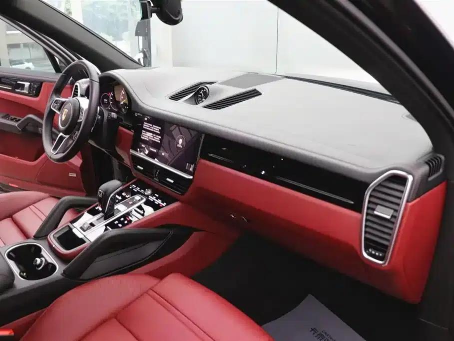 2023 Cayenne E-Hybrid 2.0T — миниатюра 22