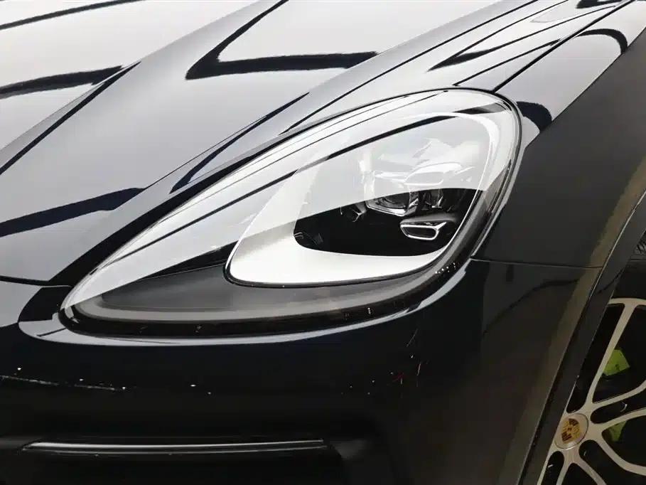 2023 Cayenne E-Hybrid 2.0T — миниатюра 25