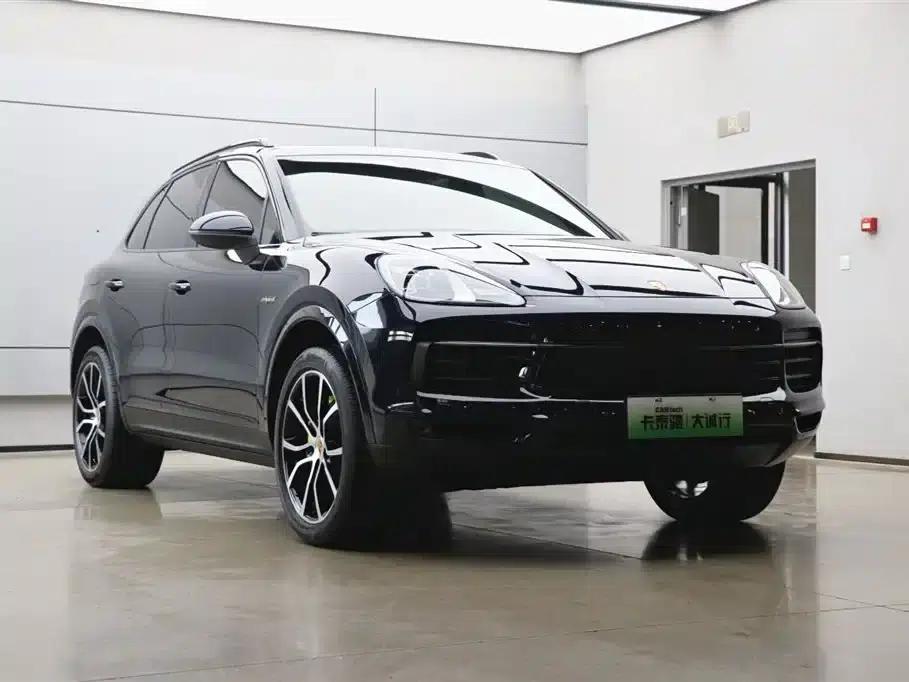 2023 Cayenne E-Hybrid 2.0T — миниатюра 32