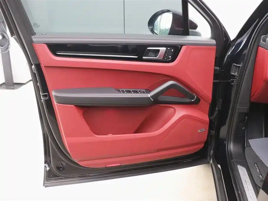 2023 Cayenne E-Hybrid 2.0T — миниатюра 10