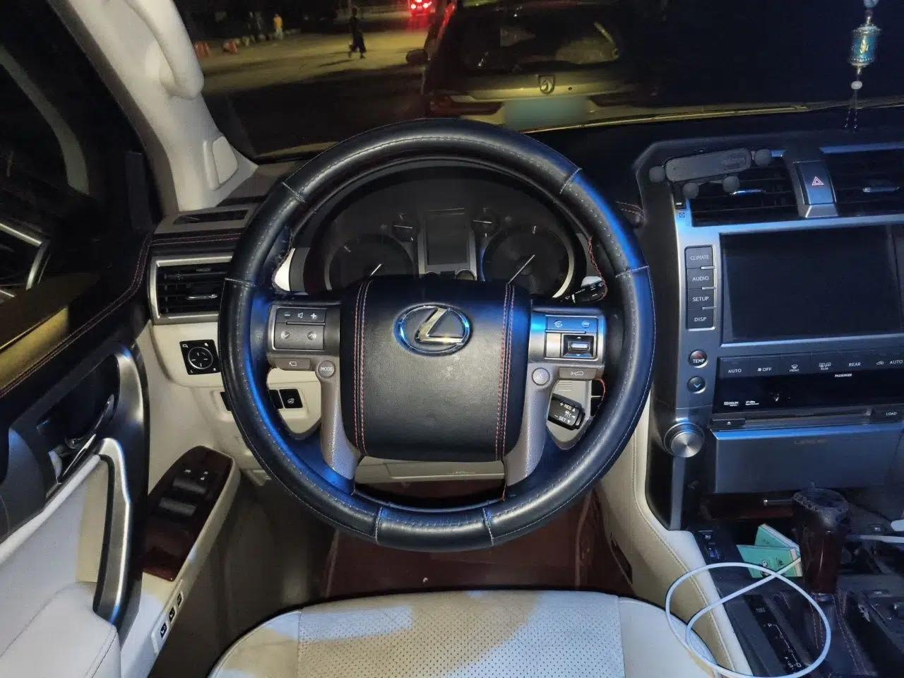 Lexus GX 2012 400 — миниатюра 10