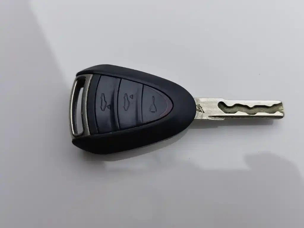 Cayman 2012 Cayman Black Edition 2.9L — миниатюра 19