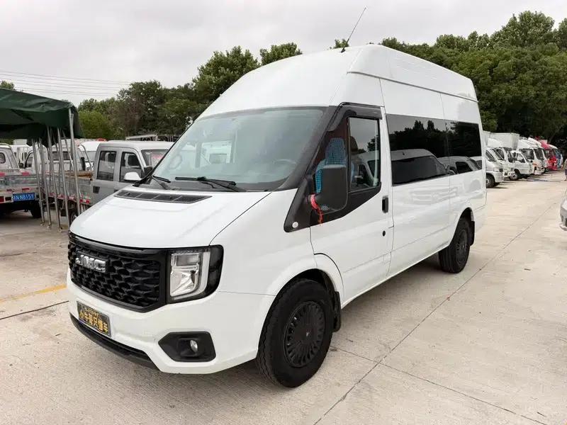 Fushun 2022 2.0T Diesel Multi-purpose Passenger Vehicle, Medium Wheelbase, High Roof, 6-7 Seats, JX4D20A6H — миниатюра 1