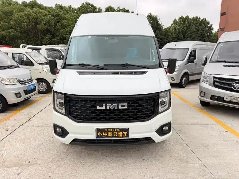 Fushun 2022 2.0T Diesel Multi-purpose Passenger Vehicle, Medium Wheelbase, High Roof, 6-7 Seats, JX4D20A6H — миниатюра 2