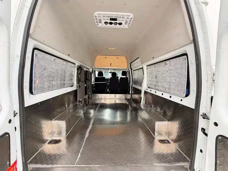 Fushun 2022 2.0T Diesel Multi-purpose Passenger Vehicle, Medium Wheelbase, High Roof, 6-7 Seats, JX4D20A6H — миниатюра 17
