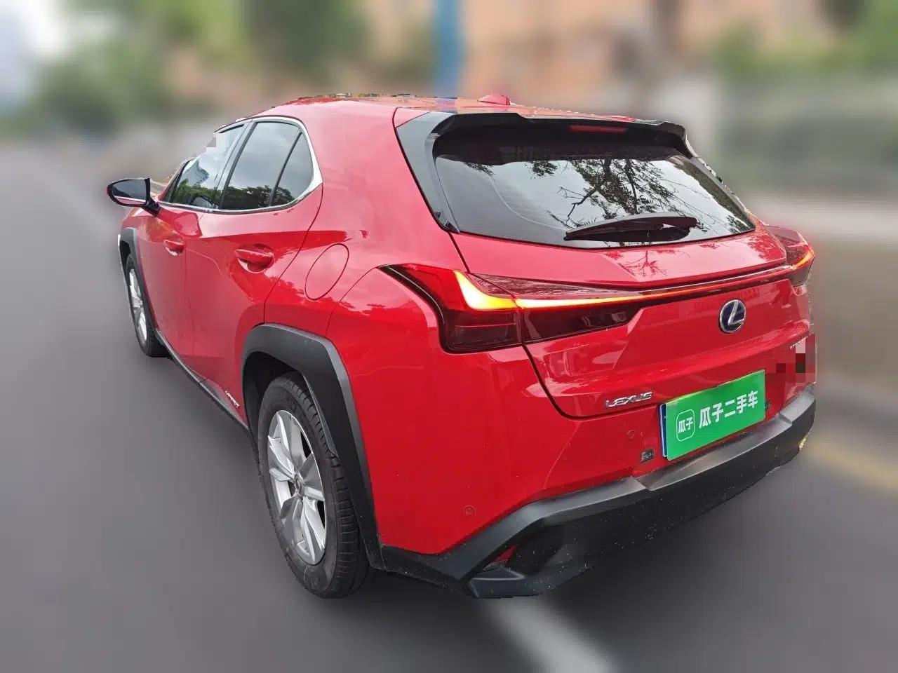 Lexus UX 2020 260h Explore-Cool Edition — миниатюра 4