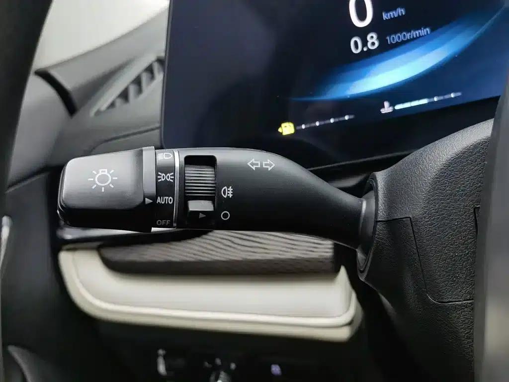 Sihao QX 2021 300T DCT Luxury Intelligent Connected Edition — миниатюра 21