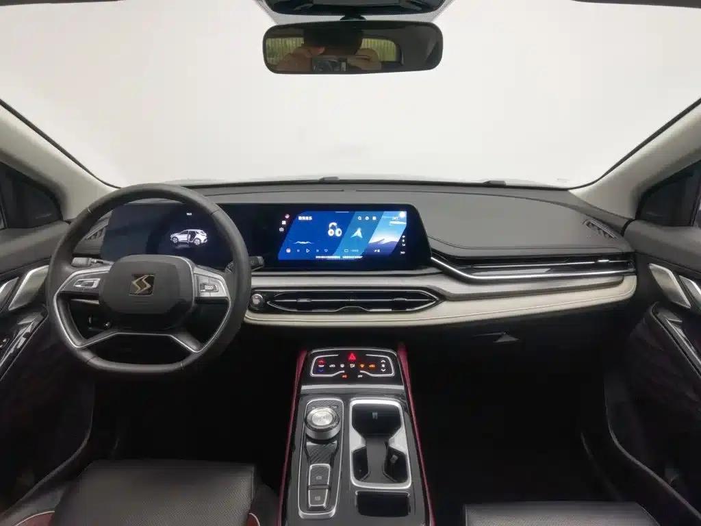 Sihao QX 2021 300T DCT Luxury Intelligent Connected Edition — миниатюра 5