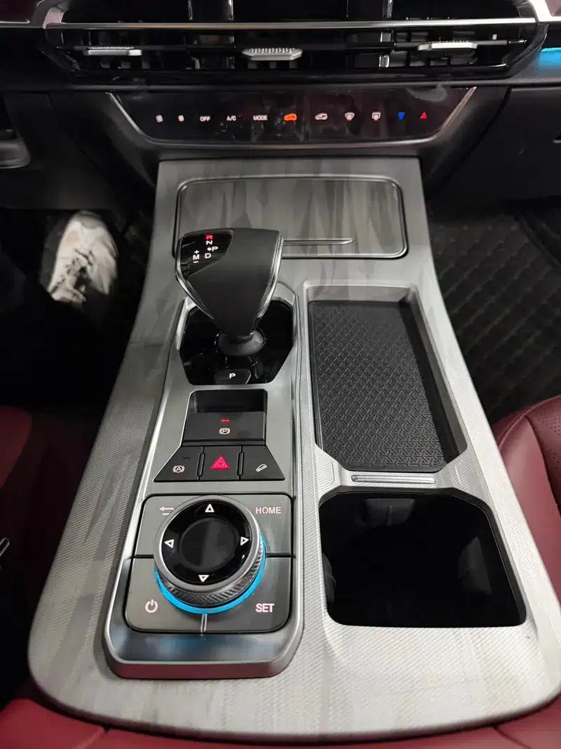 Jetour X70 PLUS 2023 1.5T DCT Warrior PLUS 7-seater — миниатюра 8