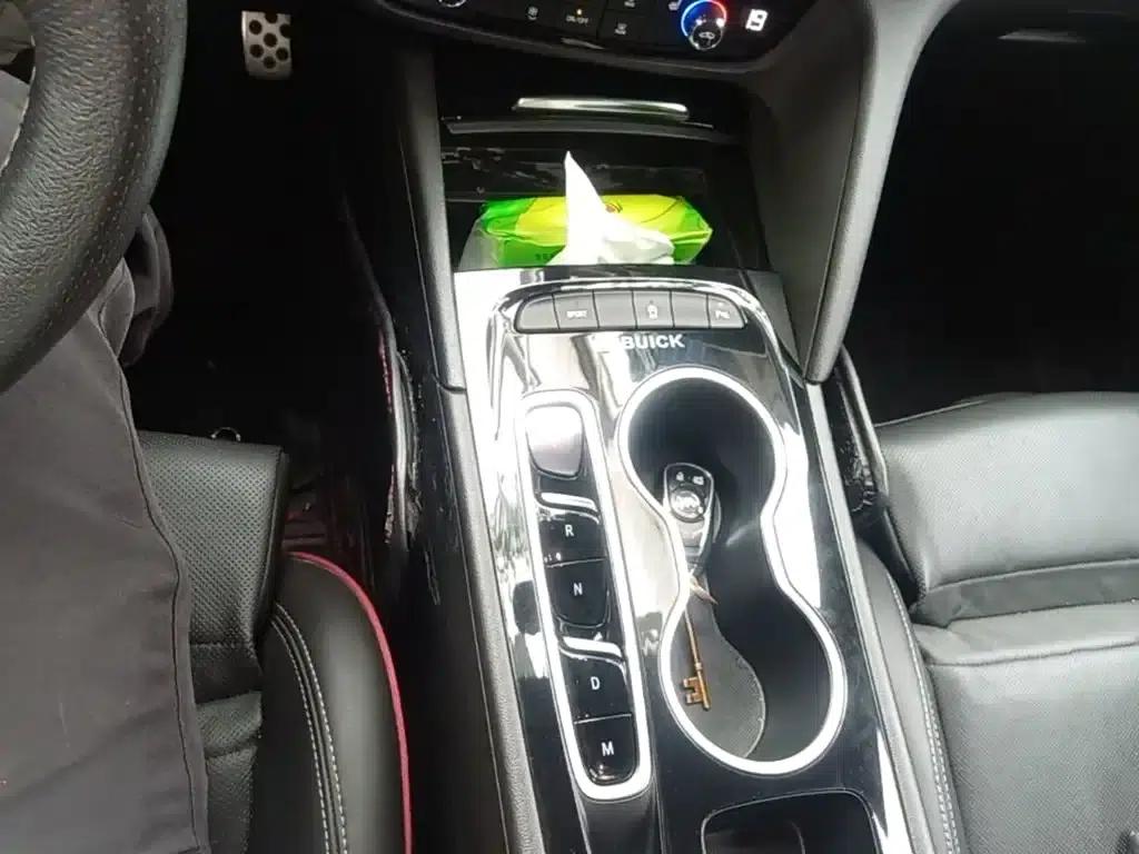 Buick Regal 2020 GS 28T Elite — миниатюра 14