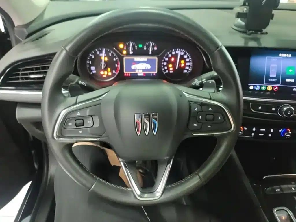 Buick Regal 2024 25T Premium Edition — миниатюра 11