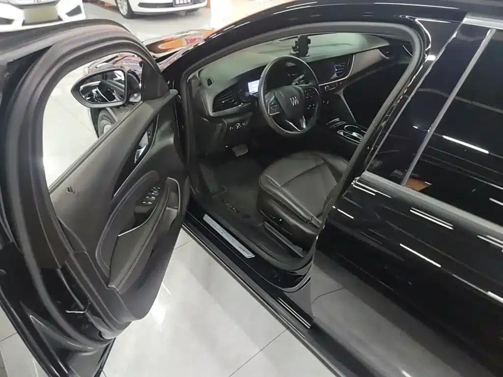 Buick Regal 2024 25T Premium Edition — миниатюра 16