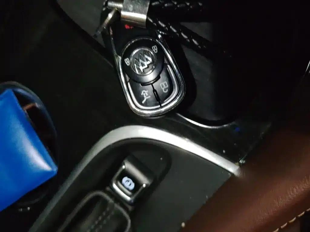 2018 Buick Envision Plus 28T AWD Elite — миниатюра 12