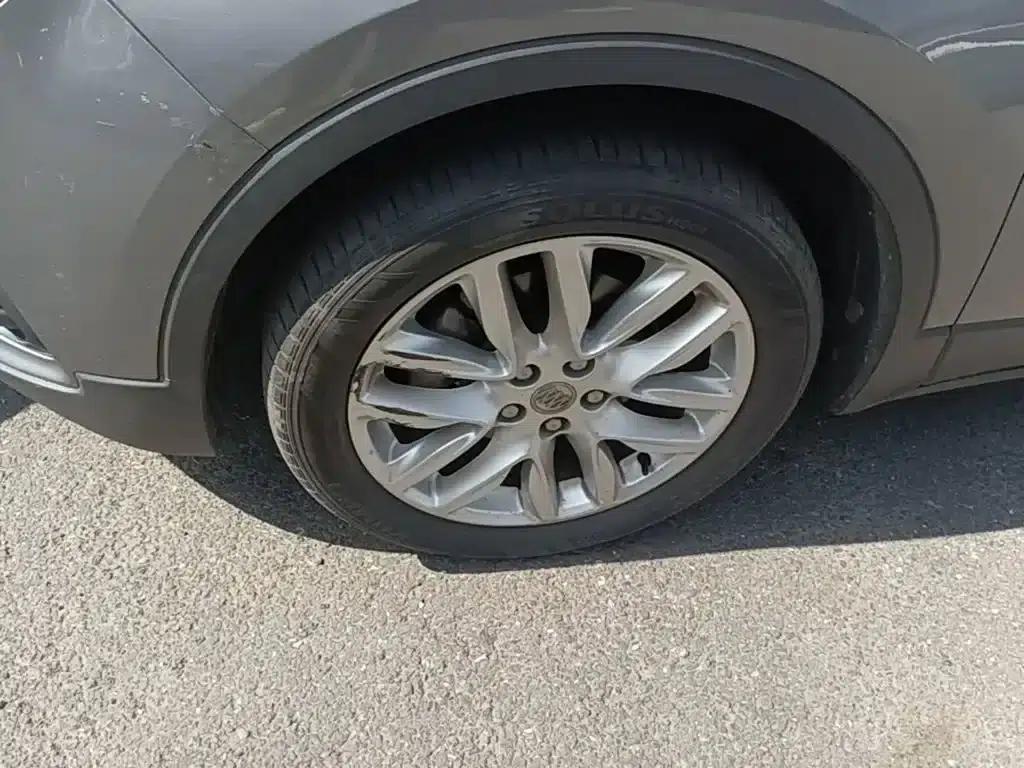 2018 Buick Envision Plus 28T AWD Elite — миниатюра 23