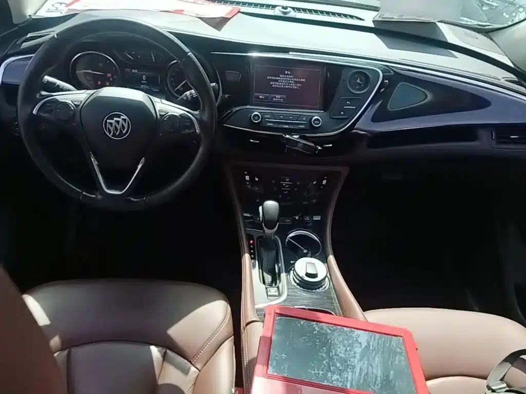2018 Buick Envision Plus 28T AWD Elite — миниатюра 10