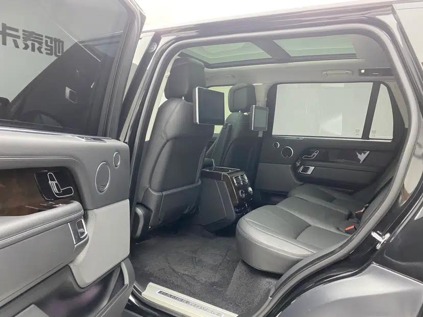Land Rover Range 2021 3.0 L6 Century Extended Classic Edition — миниатюра 11