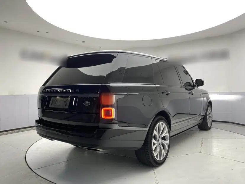 Land Rover Range 2021 3.0 L6 Century Extended Classic Edition — миниатюра 5
