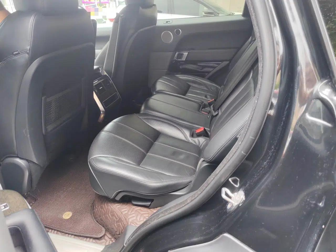 Land Rover Range Range Rover Sport (Customs Import) 3.0 Seven-Seater — миниатюра 17