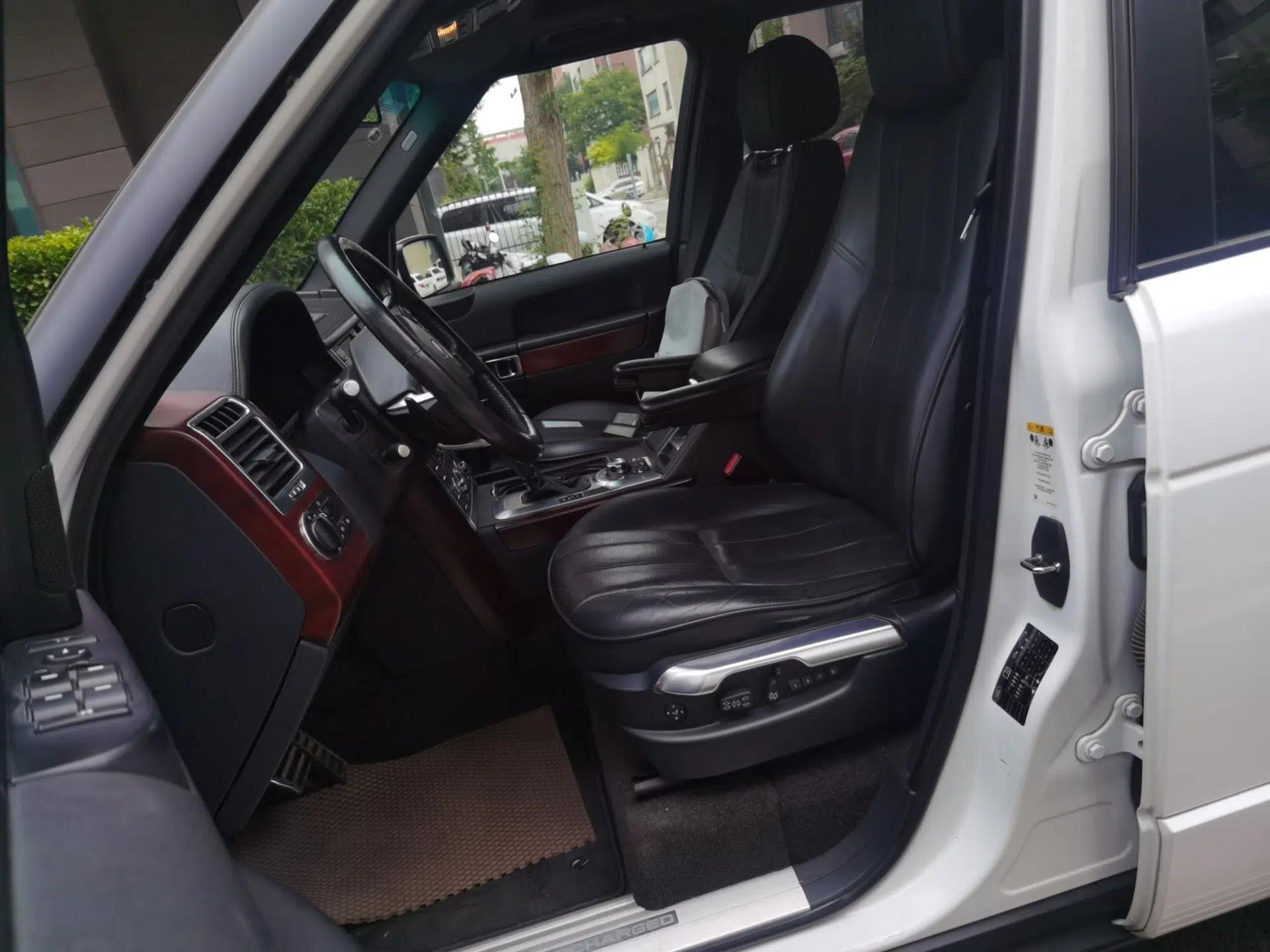 Land Rover Range 2012 5.0 SC V8 — миниатюра 15