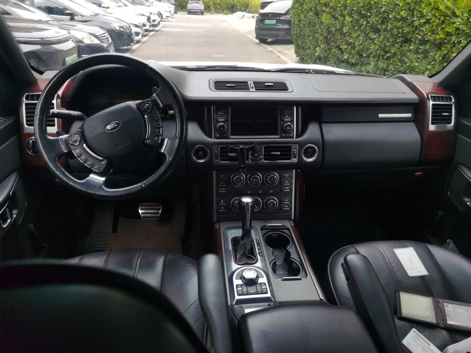 Land Rover Range 2012 5.0 SC V8 — миниатюра 9